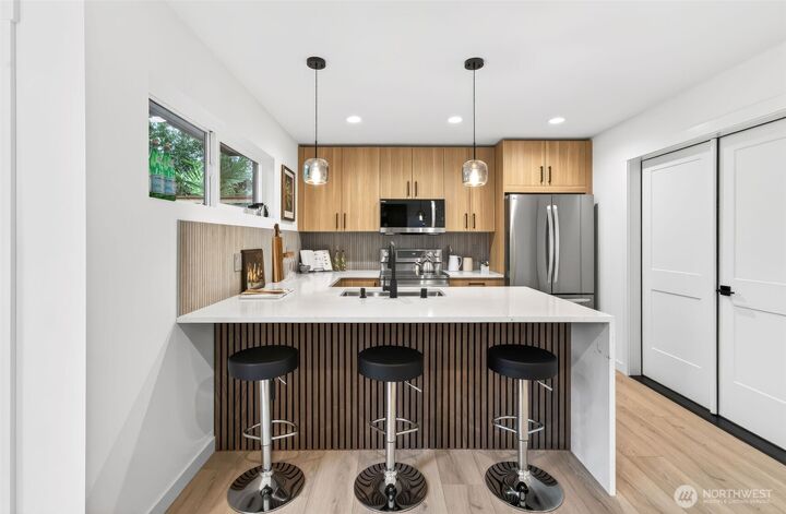 Property Photo: 8510 15th Avenue NE WA 98115