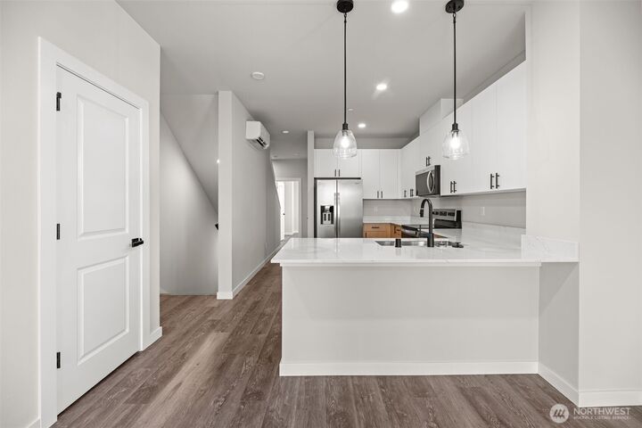Property Photo: 16503 13th Avenue W B4 WA 98087
