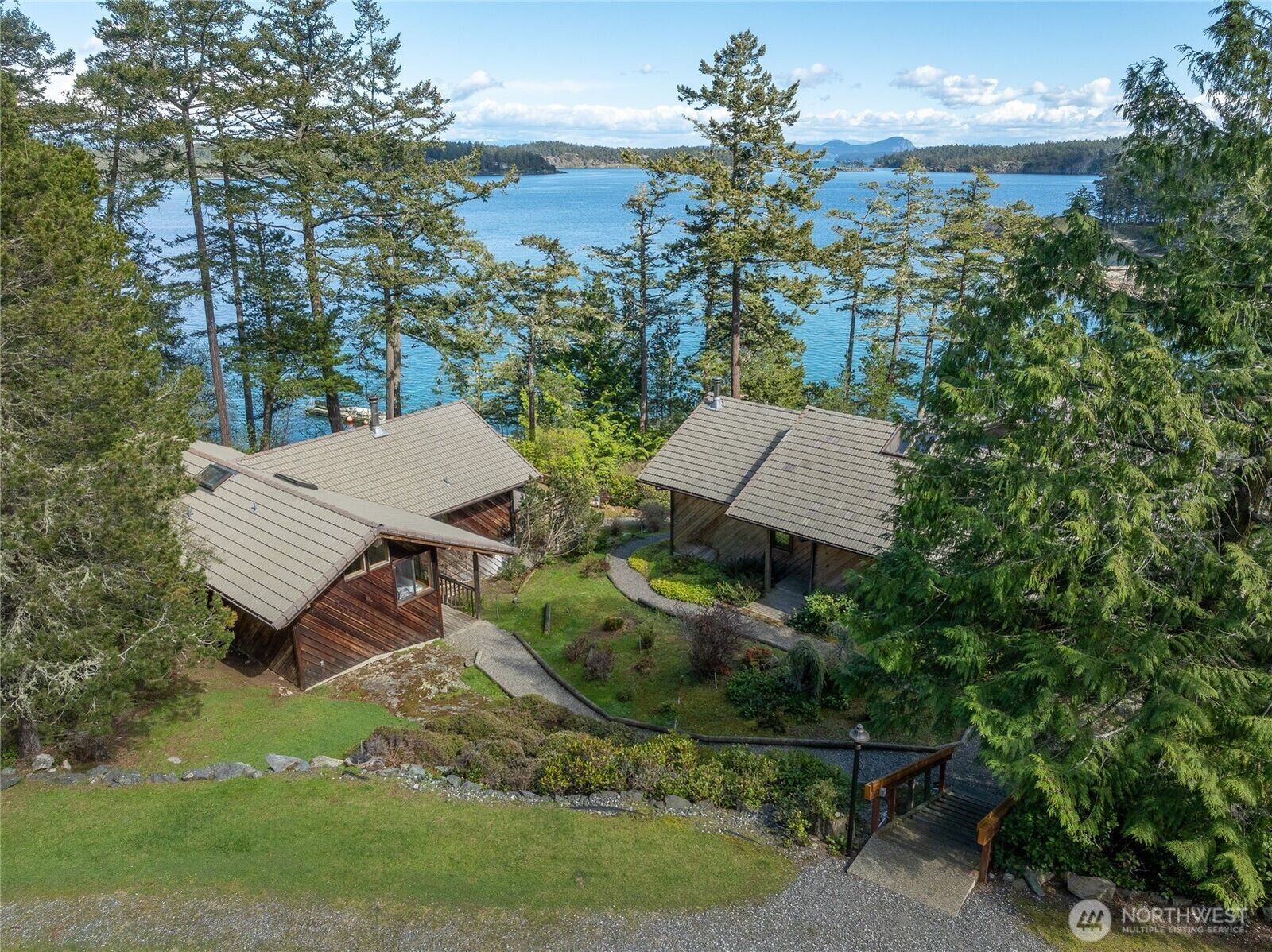 Property Photo:  470  Bonanza Drive  WA 98261 