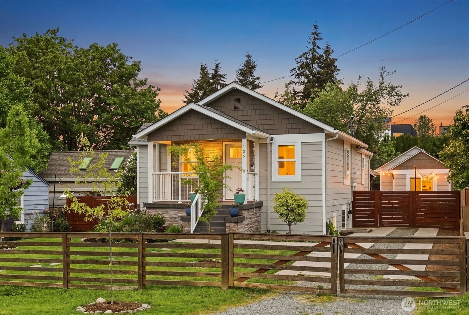 Property Photo: 106 N 100th Street WA 98133