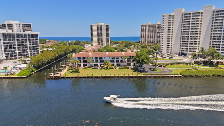 Property Photo:  4501 N Ocean Boulevard Th-04  FL 33431 
