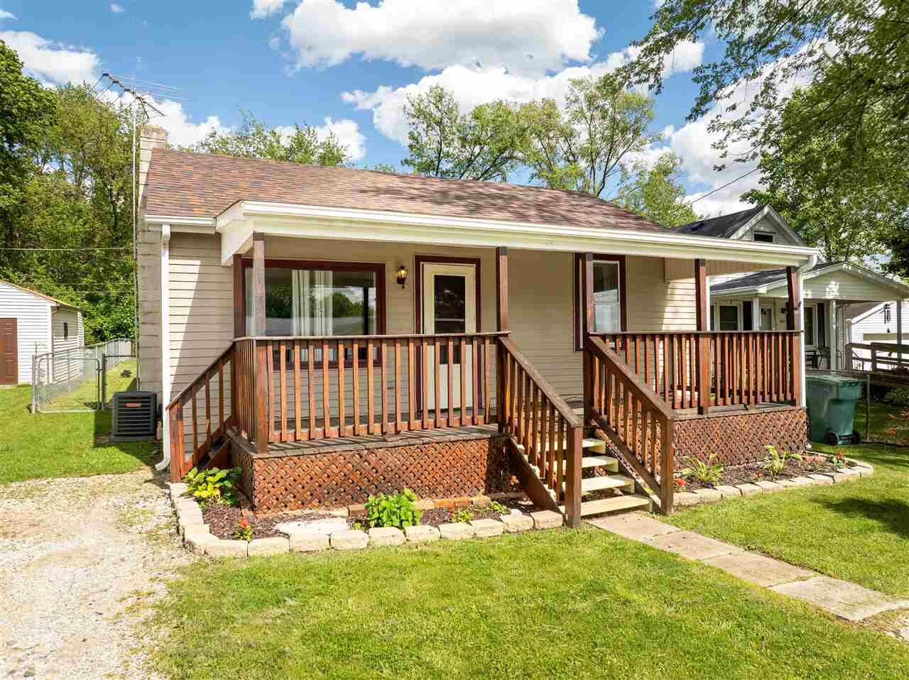 Property Photo:  1611 S 14th Street  IN 47374 