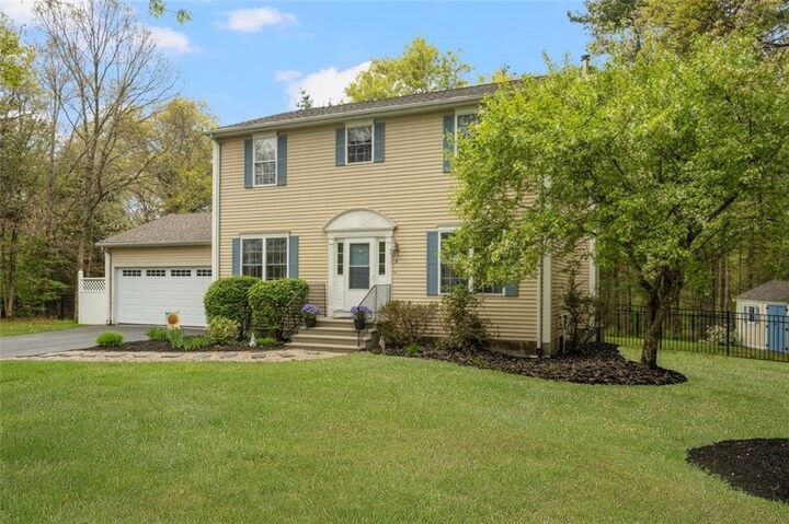 Property Photo:  34 Audubon Lane  RI 02831 