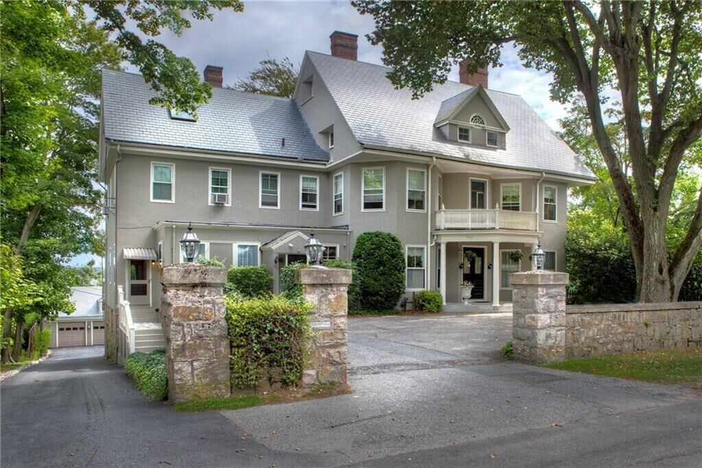 Property Photo: 360 Gibbs Avenue 9 RI 02840