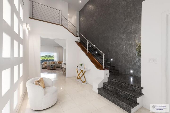 Property Photo:  514 Rio Grande Dr.  TX 78572 