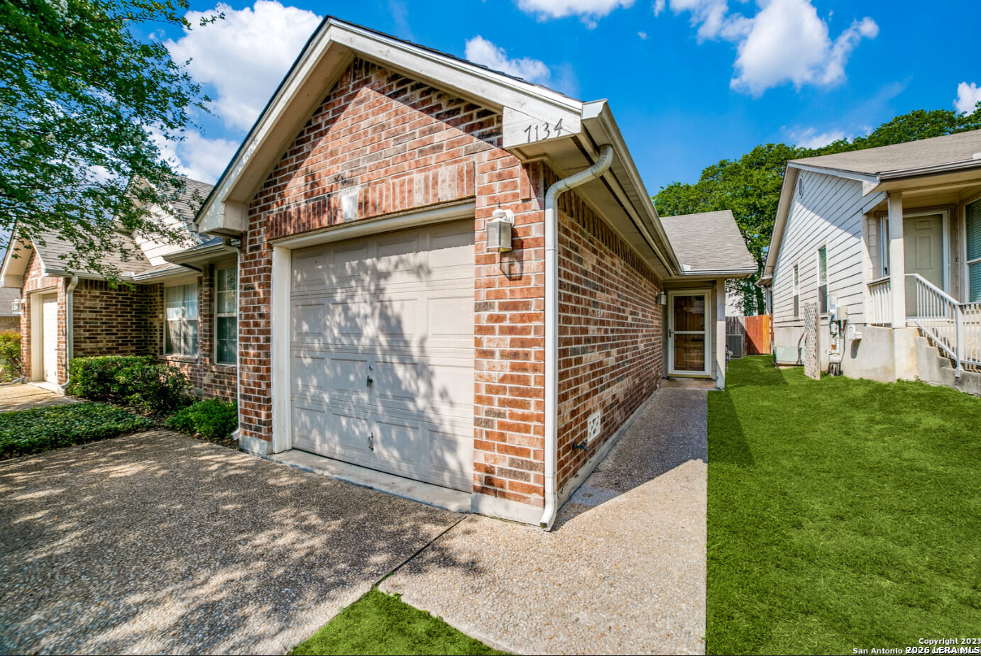 Property Photo: 7134 Snowden Crst TX 78240