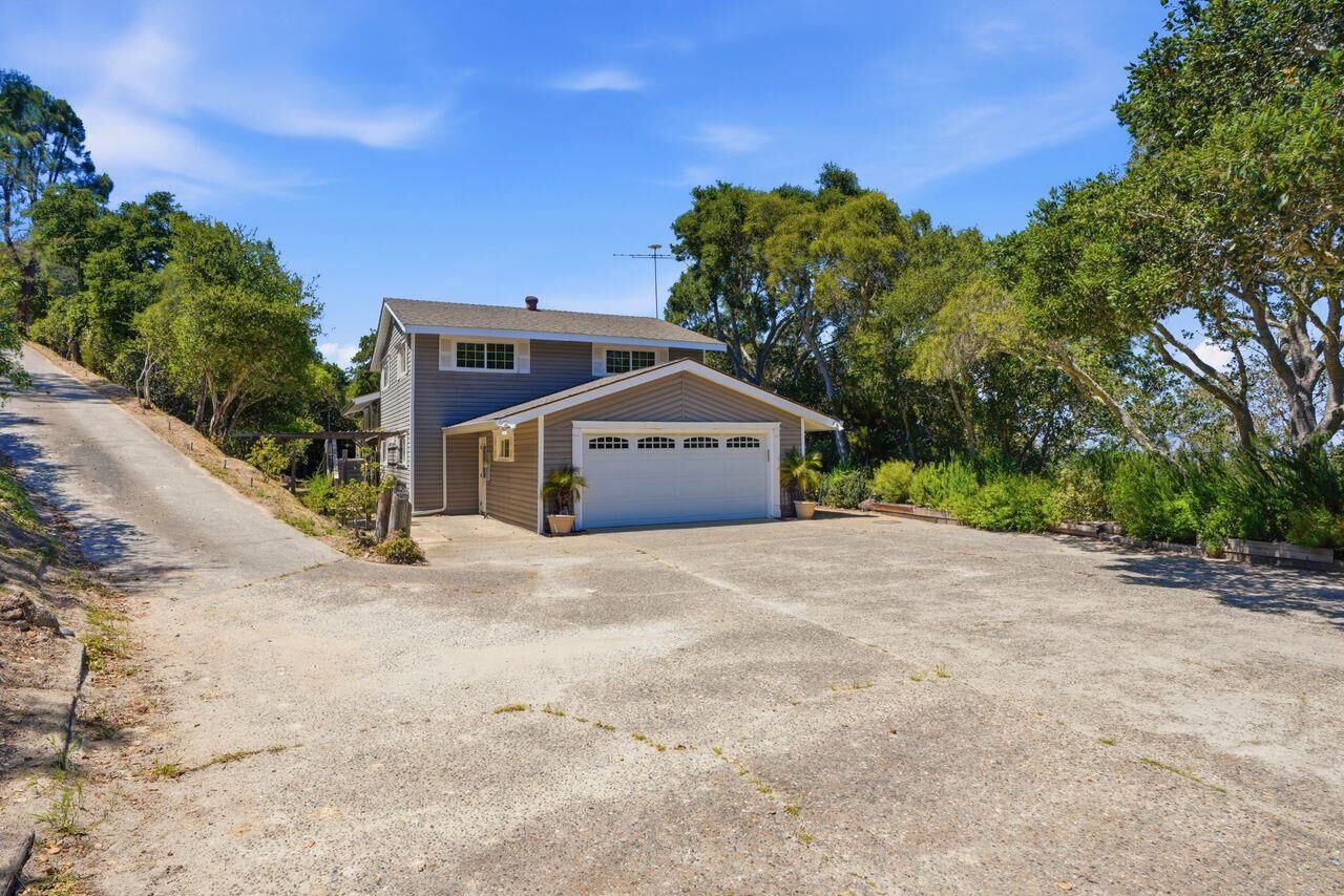 Property Photo: 243 Wildwood Way CA 93908