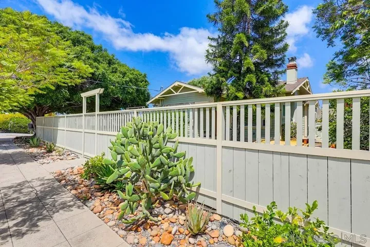 Property Photo:  1353 Edgemont  CA 92102 