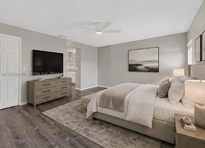 Property Photo:  409 NE 25th Ter  FL 33909 