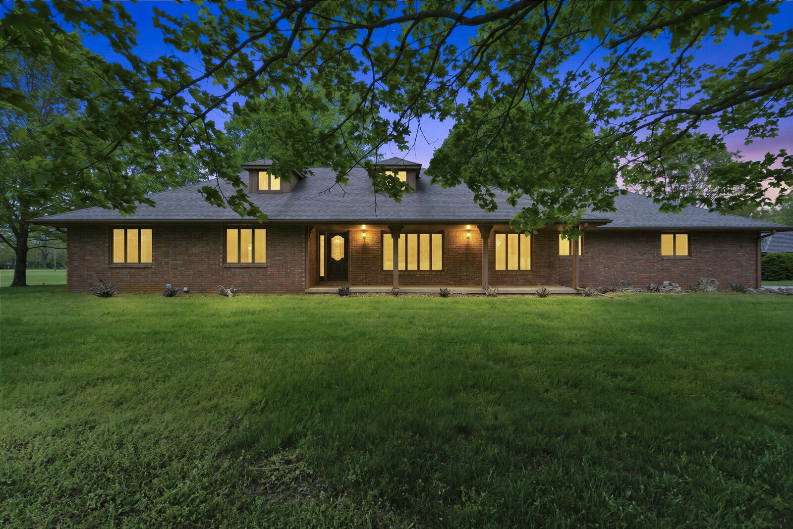 Property Photo:  431 N Farm Road 205  MO 65802 