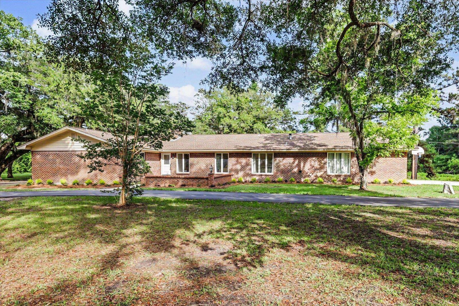 Property Photo:  4315 Cripple Creek Road  FL 32309 