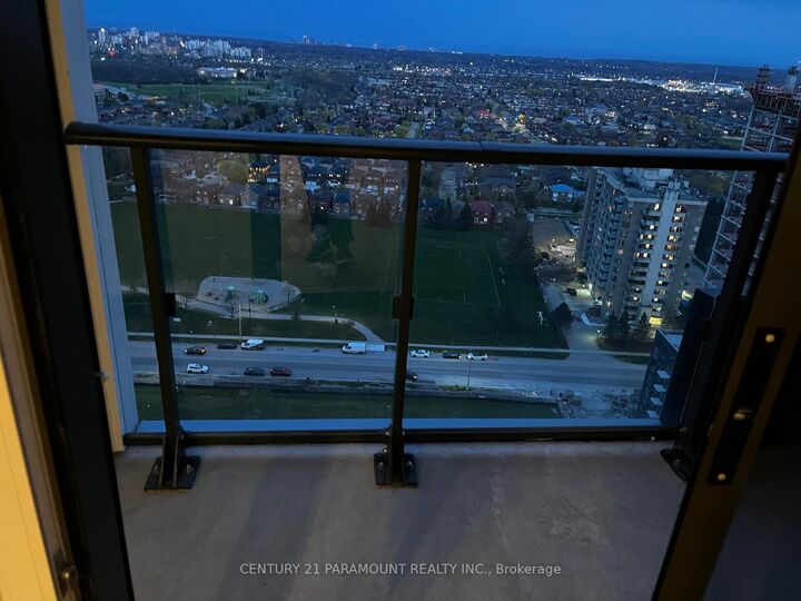 Property Photo: 448 Burnhamthorpe Road W 2209 ON L5B 0R4