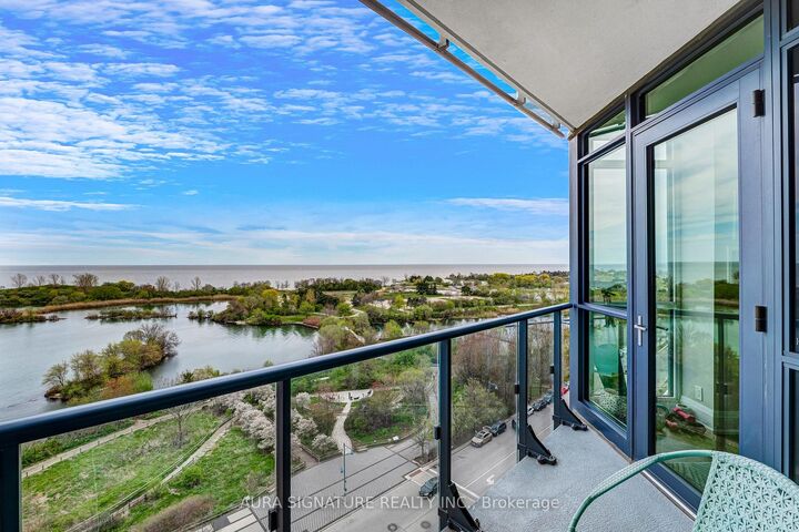 Property Photo: 59 Annie Craig Drive 1004 ON M8V 0C4