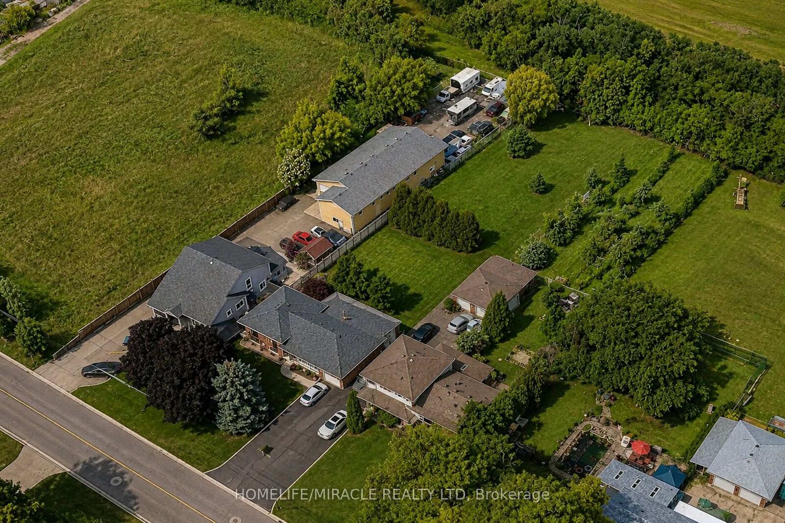 Property Photo: 337 McNeilly Road ON L8E 5H4
