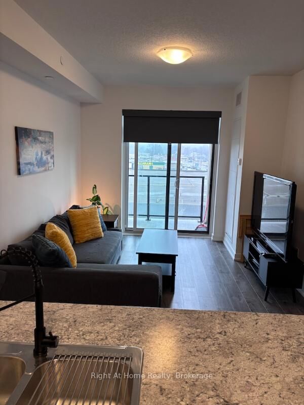 Property Photo: 5055 Greenlane Road 416 ON L3J 2J3
