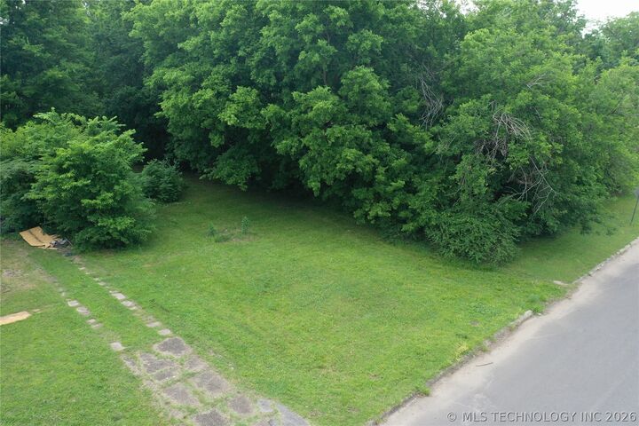 Property Photo:  2314 Denver Street  OK 74401 