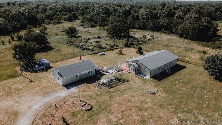 Property Photo:  11915 S 24th Street W  OK 74450 