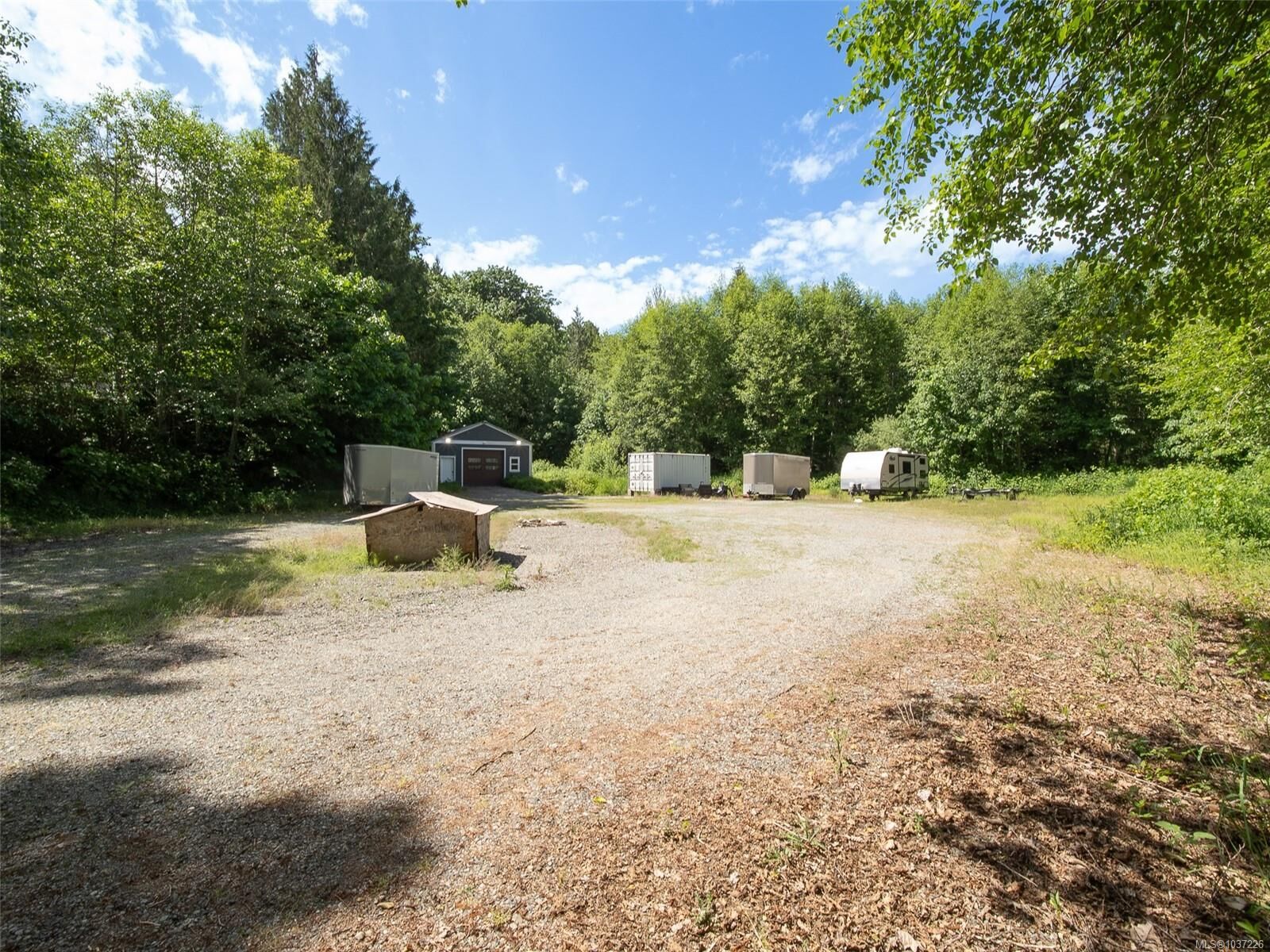 Property Photo: 1935 Waring Rd BC V9X 1V1