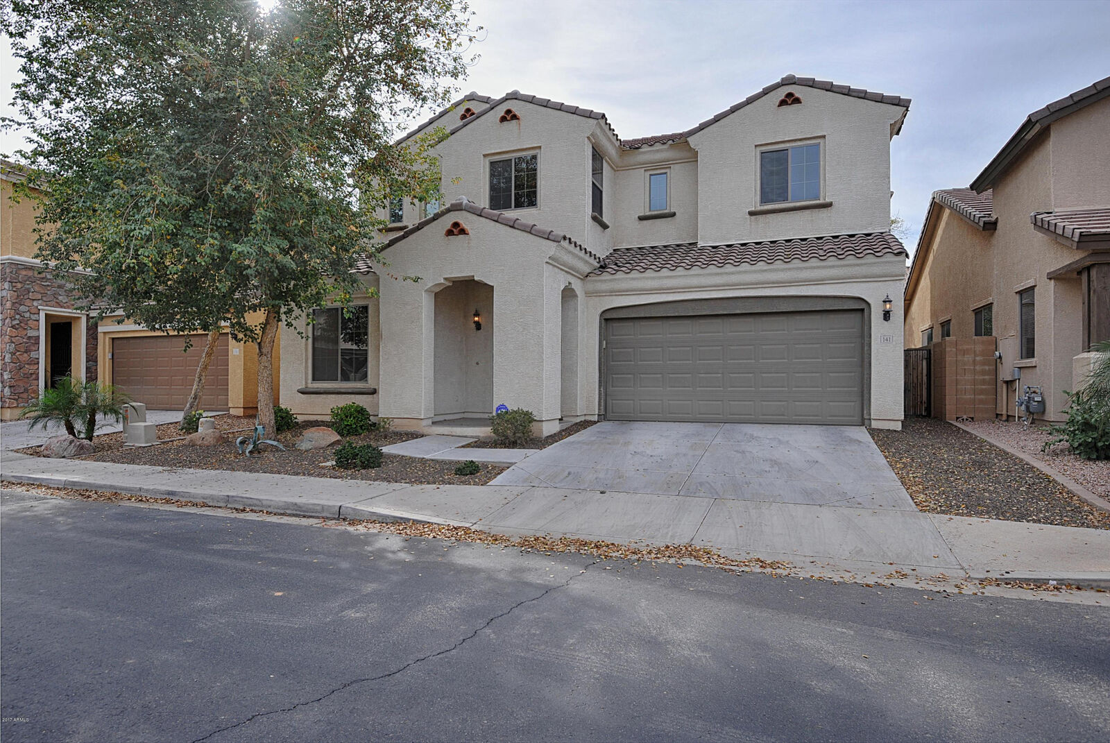 Property Photo:  141 W Hackberry Drive  AZ 85248 