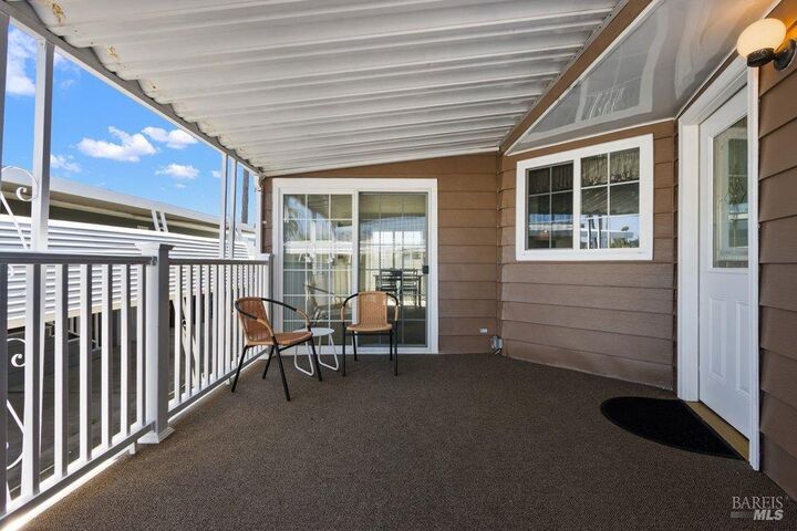 Property Photo:  300 East H Street 100  CA 94510 