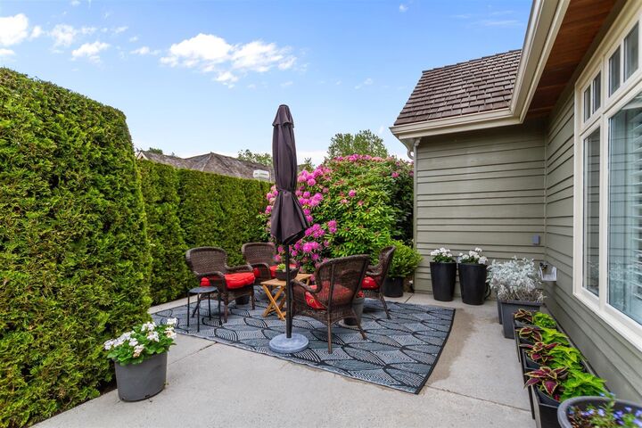 Property Photo:  6505 3 Avenue 303  BC V4L 2N1 
