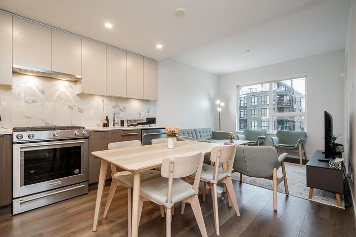 Property Photo:  645 Como Lake Avenue 308  BC V3J 0N9 