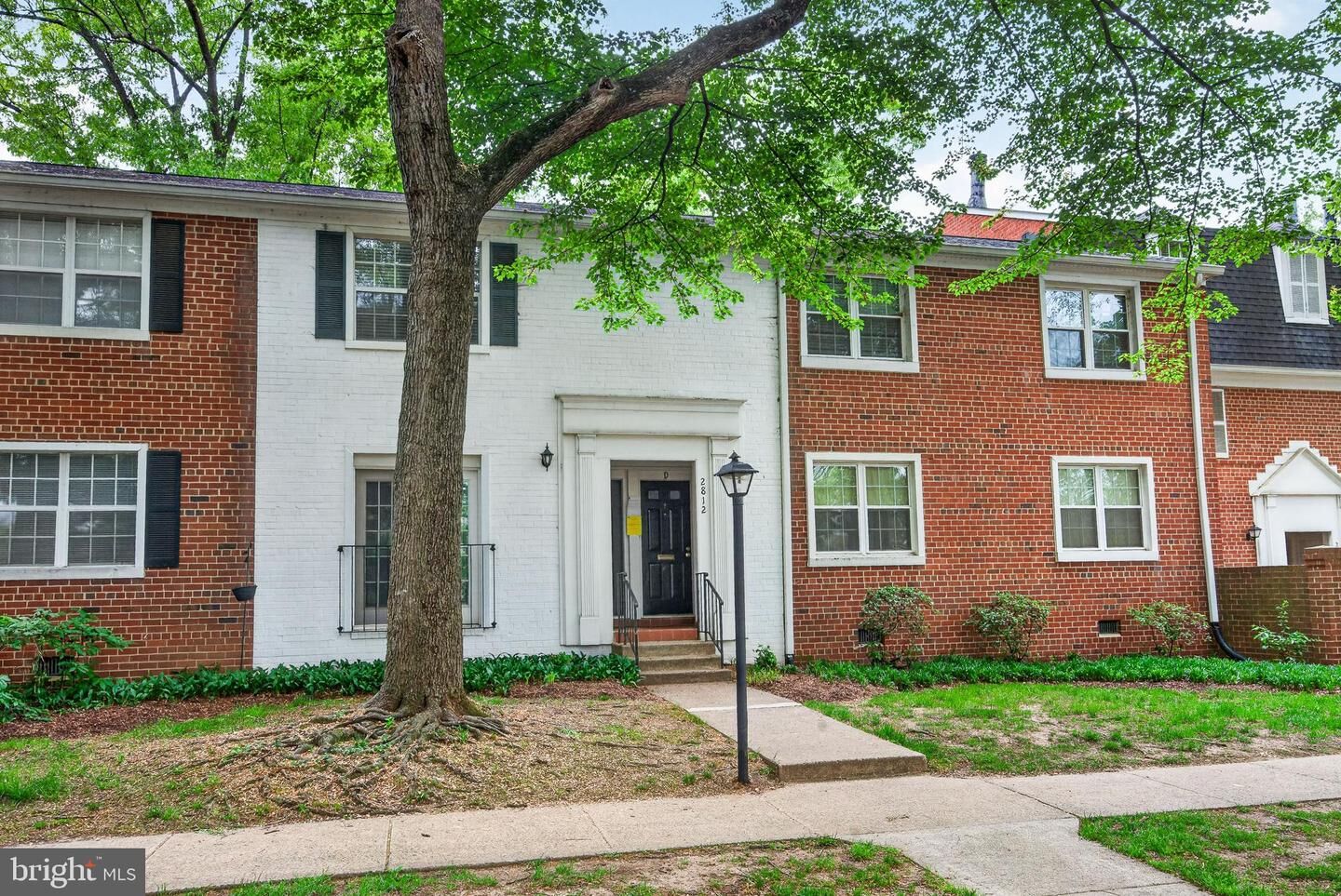 Property Photo: 2812 S Wakefield Street D VA 22206