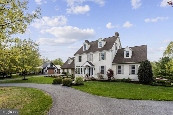 Property Photo:  837 Ballstown Road  PA 17543 