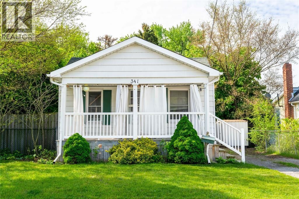 Property Photo:  341 Maxwell Street  ON N7T 5E1 
