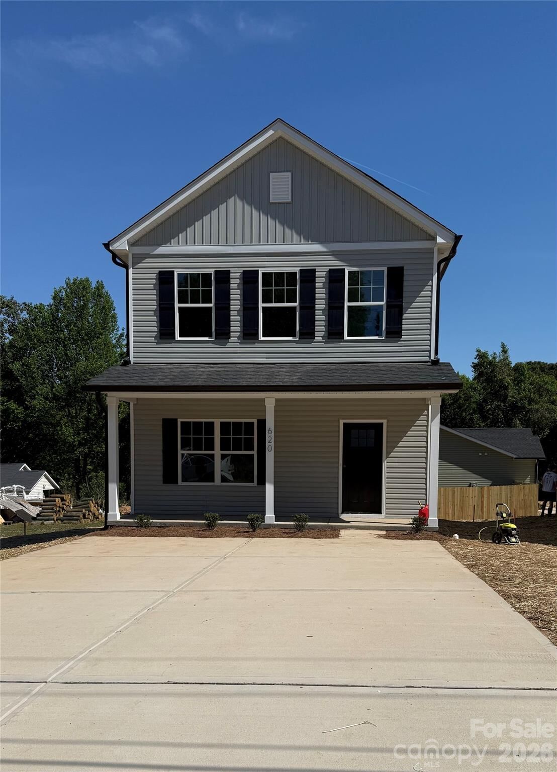 Property Photo:  620 Ratchford Avenue  NC 28054 