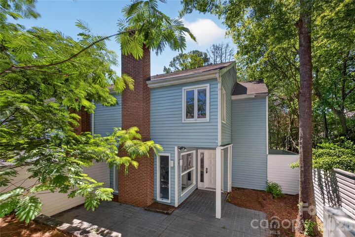 Property Photo:  1610 Renard Ridge Road  NC 28212 