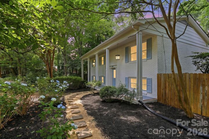 Property Photo:  222 Sherwood Circle  SC 29730 