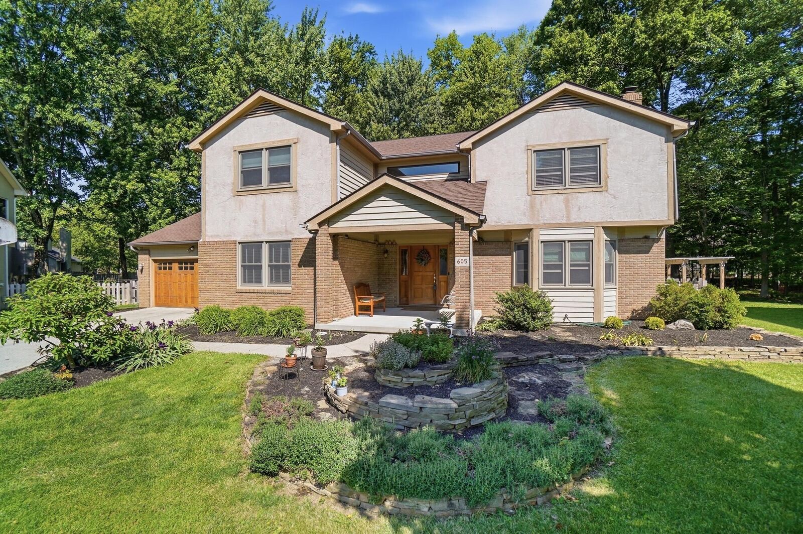 Property Photo:  605 Kingfisher Drive  OH 43082 