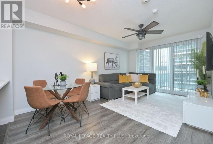 Property Photo:  53 Arthur Street South 614  ON N1E 0S6 