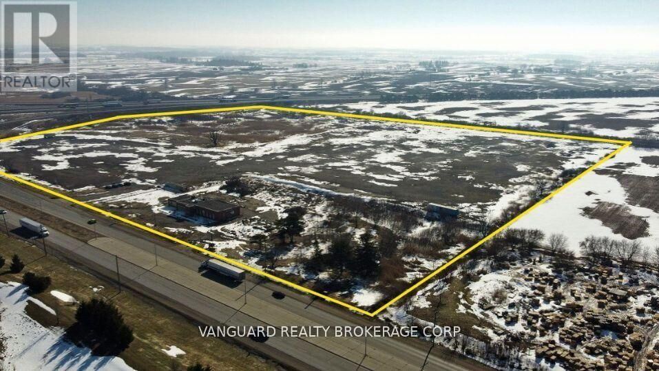 Property Photo:  685606 Highway 2  ON N4S 7V9 