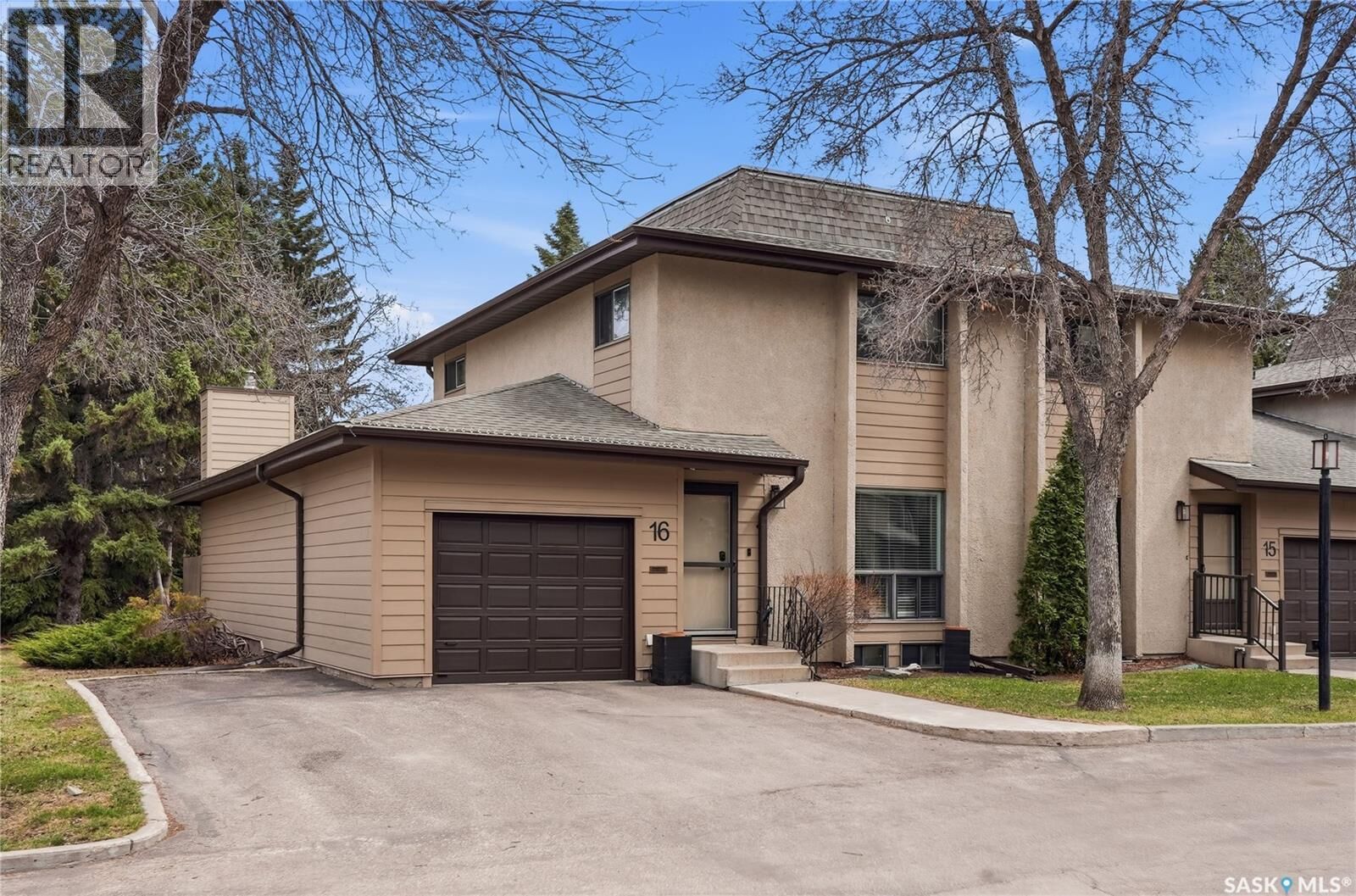 Property Photo:  16 425 Pinehouse Drive  SK S7K 5K2 