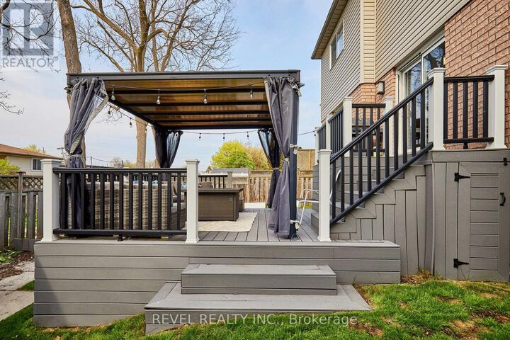 Property Photo:  1218 Monica Cook Place  ON L1W 4A4 