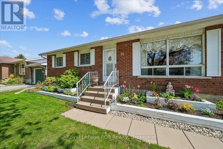 Property Photo:  28 Centennial Ht Court  ON N4L 1E5 