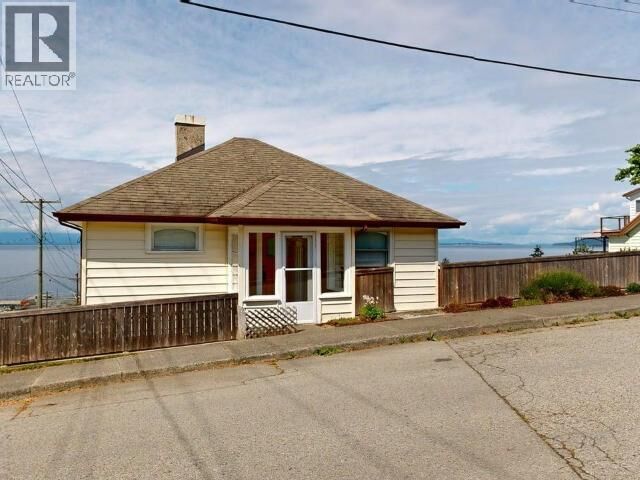 Property Photo:  4439 Omineca Ave  BC V8A 2P8 