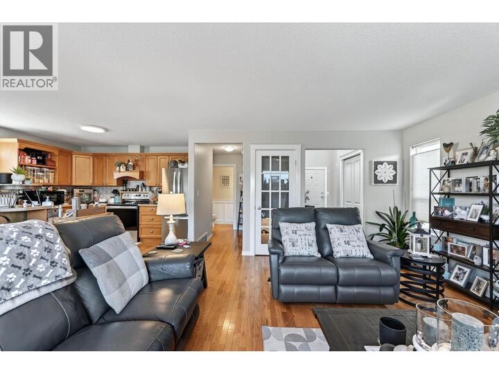 Property Photo:  1996 Raven Drive  BC V2B 8P5 
