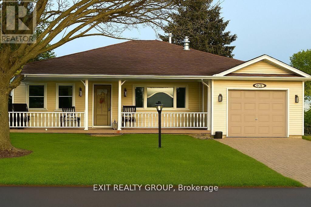 Property Photo:  1 Quaker Court  ON K0K 3L0 