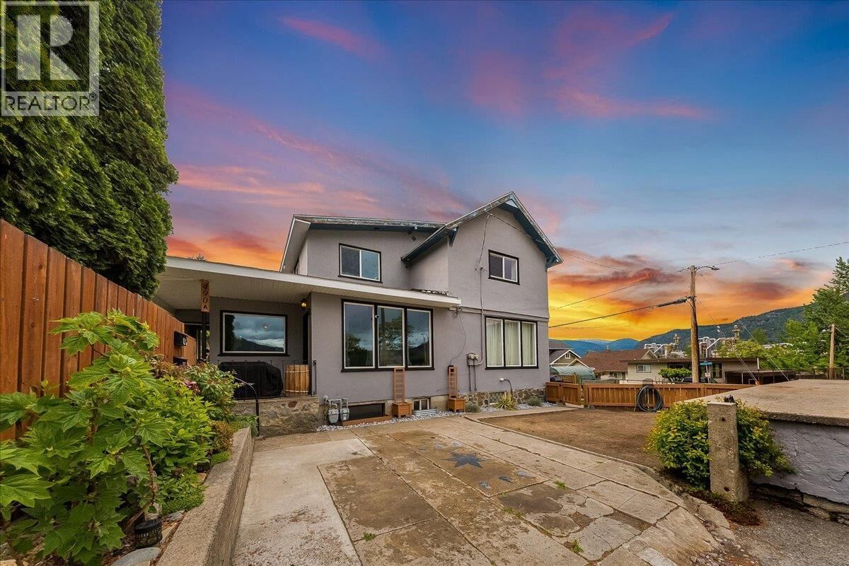 Property Photo:  490 Austad Lane  BC V1R 3K6 