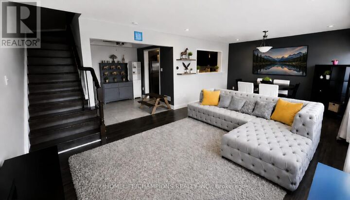 Property Photo:  8840 Sheppard Avenue East  ON M1B 6J4 