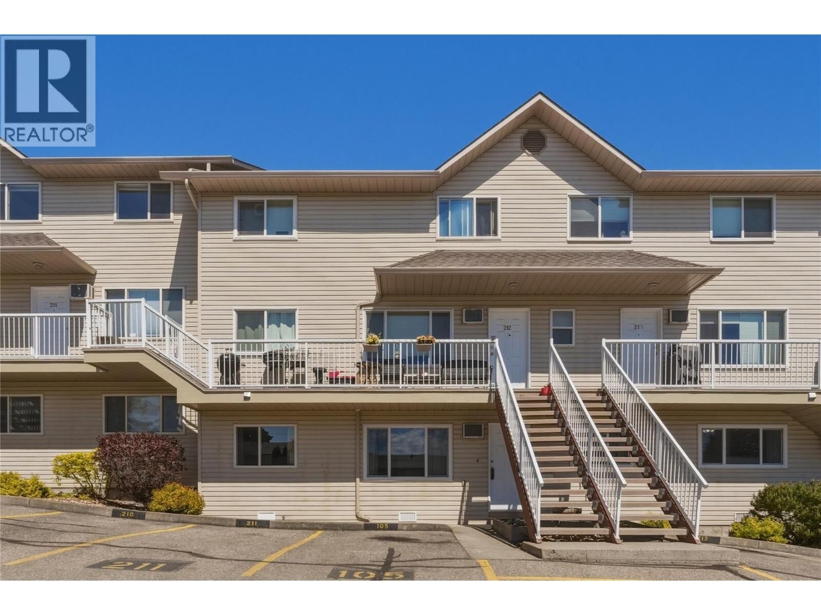Property Photo:  4202 Alexis Park Drive 105  BC V1T 6H3 