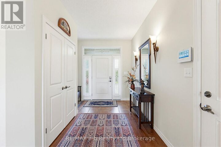 Property Photo:  911 Ridgewood Drive  ON N4T 0B8 
