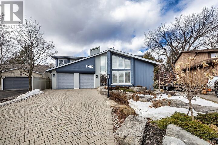 Property Photo:  1410 Manitou Drive  ON L1G 7P7 