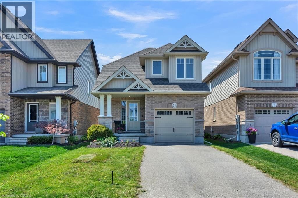 Property Photo:  26 Limera Avenue  ON N3B 0B6 