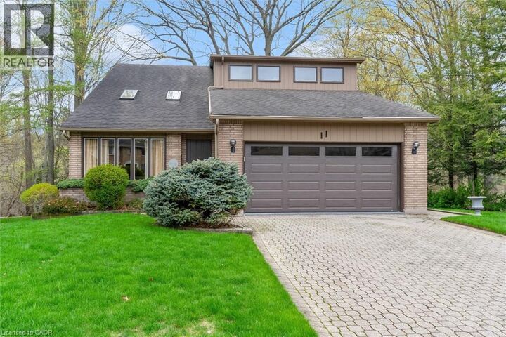 Property Photo:  11 Crawford Court  ON L9H 6G2 