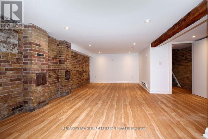 Property Photo:  167 Broadview Avenue 3  ON M4M 2G3 