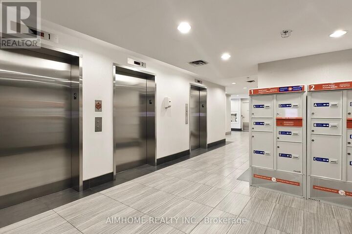 Property Photo: 1420 Dupont Street 311 ON M6H 4J8